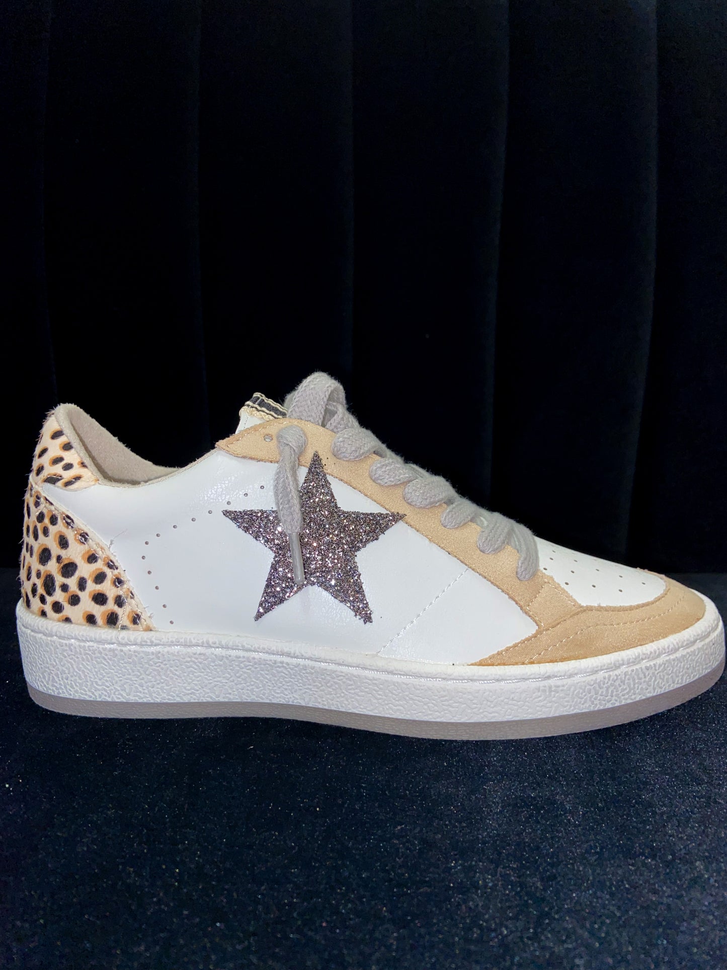 Paz Sneakers