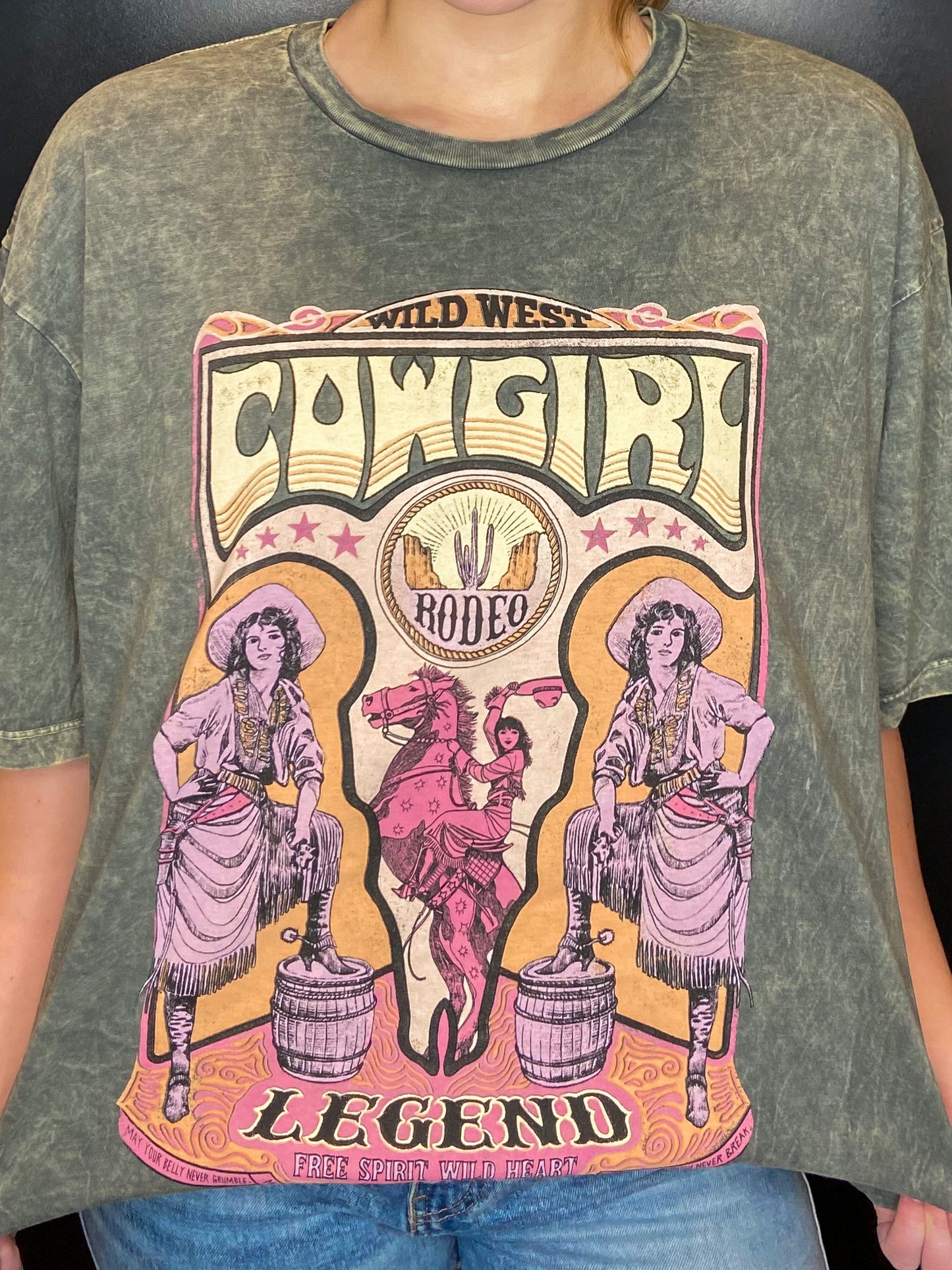 Joy Graphic Tee